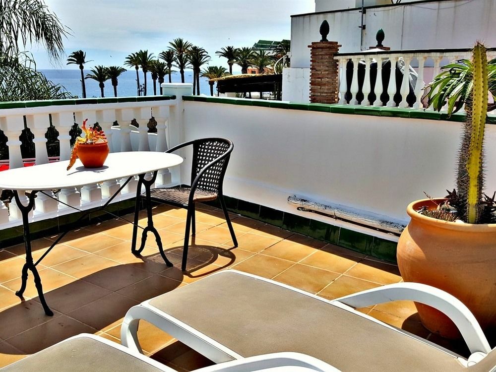 Villa Carabeo Nerja Esterno foto